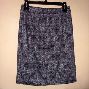 41 Hawthorn Skirt Womens Size Small Gray‎ Geometric Print Pencil Knee Length